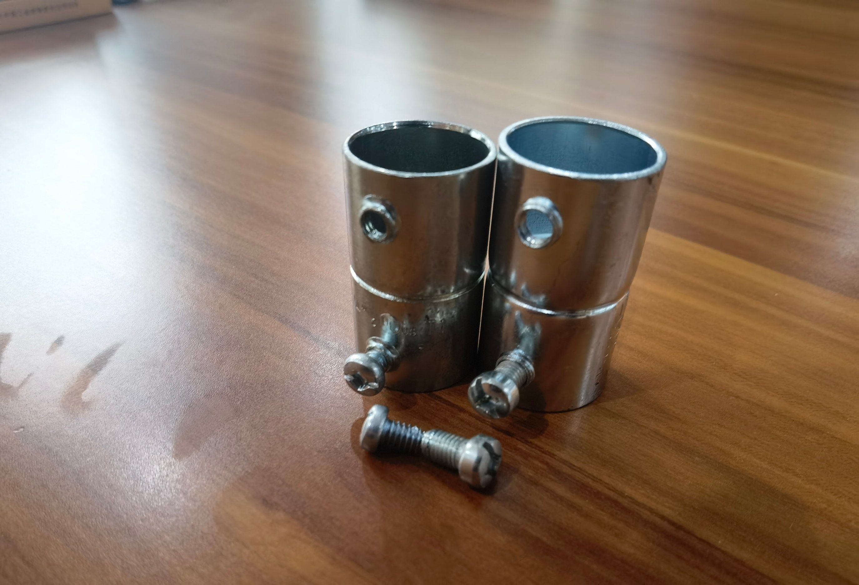The Comparation Between Our Steel Connector Galvanization with Others
